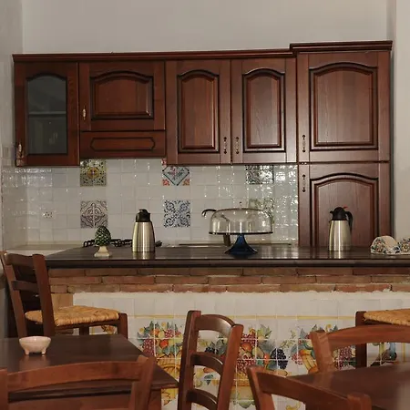 Kephale Bed & Breakfast 3*